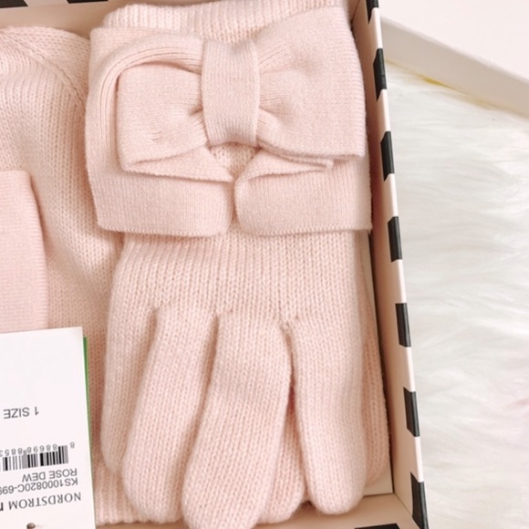 NEW Kate Spade Rose Dew Dorothy Bow Beanie & Glove Set - Picture 3 of 3